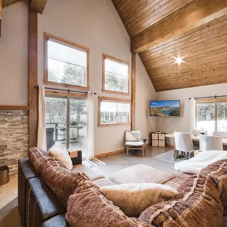 Cabin Fever At Tahoe Donner By Tahoe Getaways - 2 Bedroom With Hot Tub & Hoa